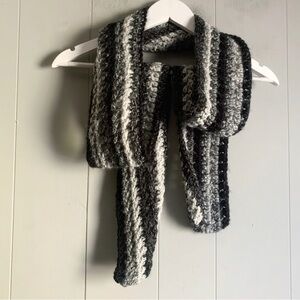 Hand Crafted Loose Woven Striped Chunky Knit Scarf OS